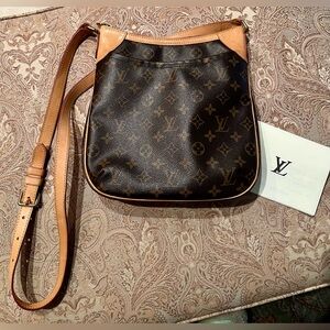 Louis Vuitton Odeon PM
